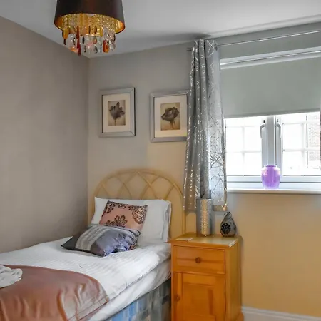 Esk Retreat Whitby
